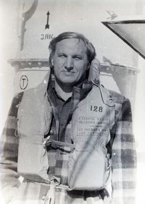 Прикрепленное изображение: На палубе теплохода Балтика, 1977.jpg